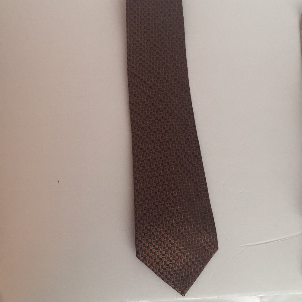 Sale 3 for $20 Van Heusen 100% silk tie